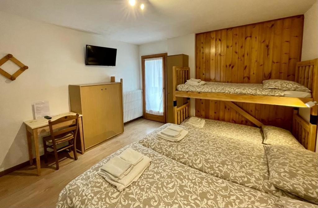 Ambassador Rooms In Bormio, Solo Camera Senza Colazione Ngoại thất bức ảnh