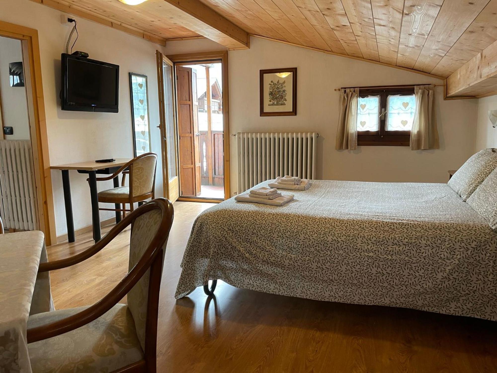 Ambassador Rooms In Bormio, Solo Camera Senza Colazione Ngoại thất bức ảnh